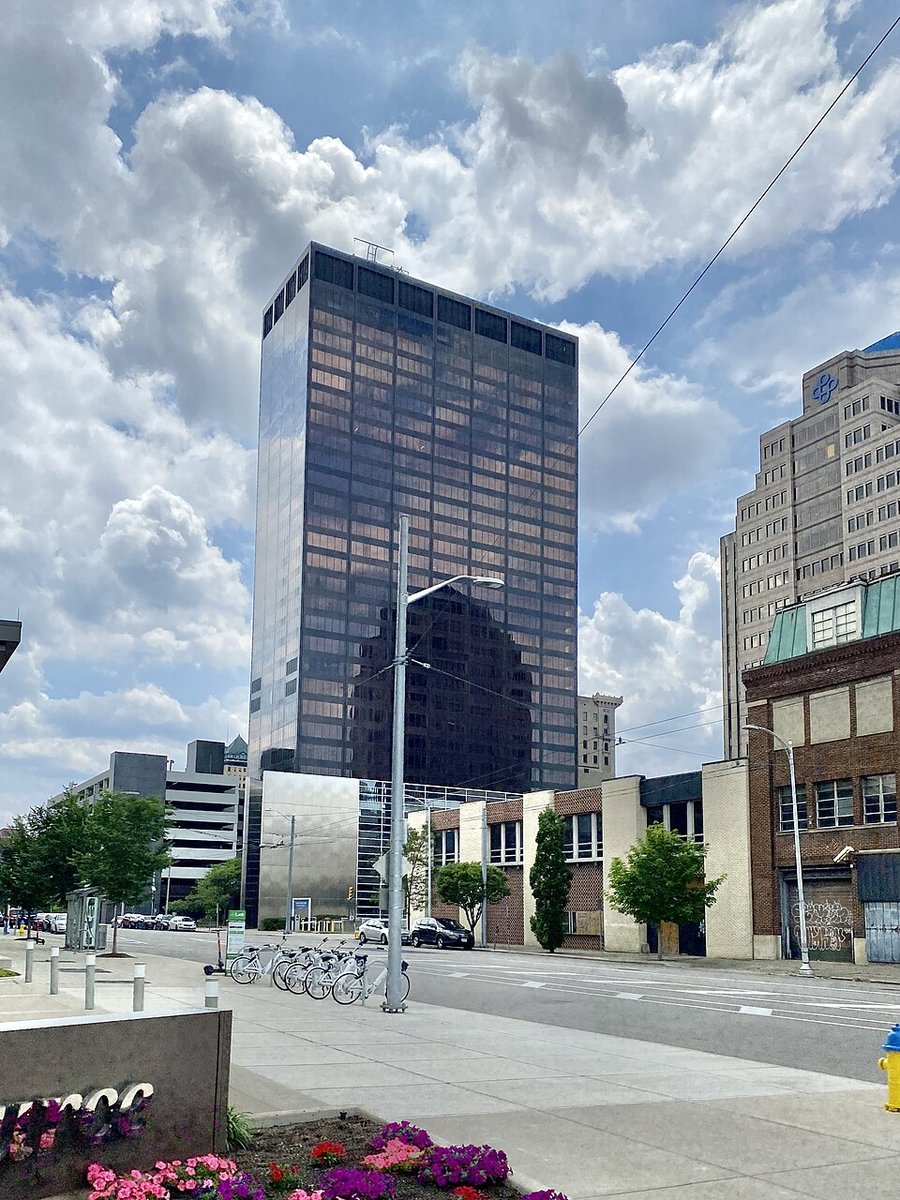 Kettering, OH - Stratacache Tower - Wikipedia